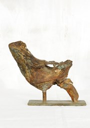 Gevonden in het bos. Bronzen beeld van Nell de Veer.